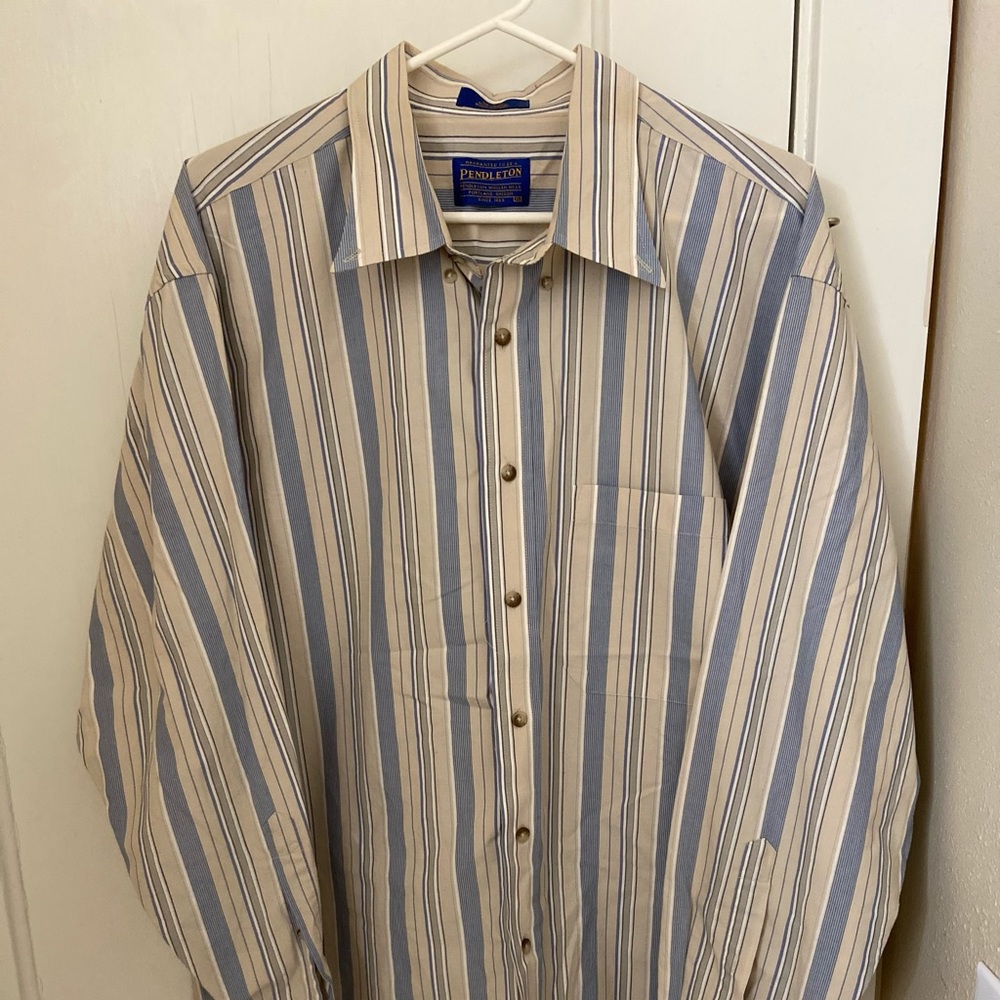 Pendleton long sleeve button up shirt XL Blue stripe
